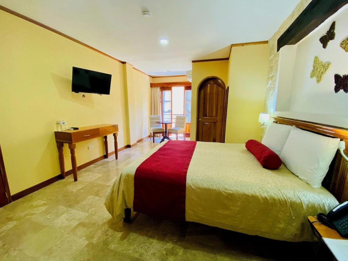Cancun International Suites Exteriör bild
